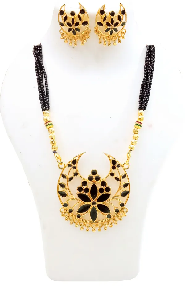 Assamese_Traditional_Black_Colour_Joonbiri_Jewellery_Set_For_Women